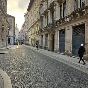 Apartment Walkway Deluxe, Budapest